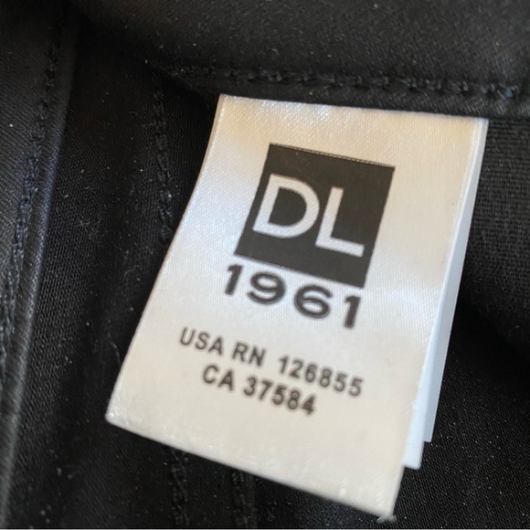 DL1961 - Emma Low Rise Skinny in Poseidon Size 25 Leather - Picture 11 of 12